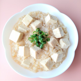 甘く和風な豆腐・ねぎの雑炊(おかゆ)